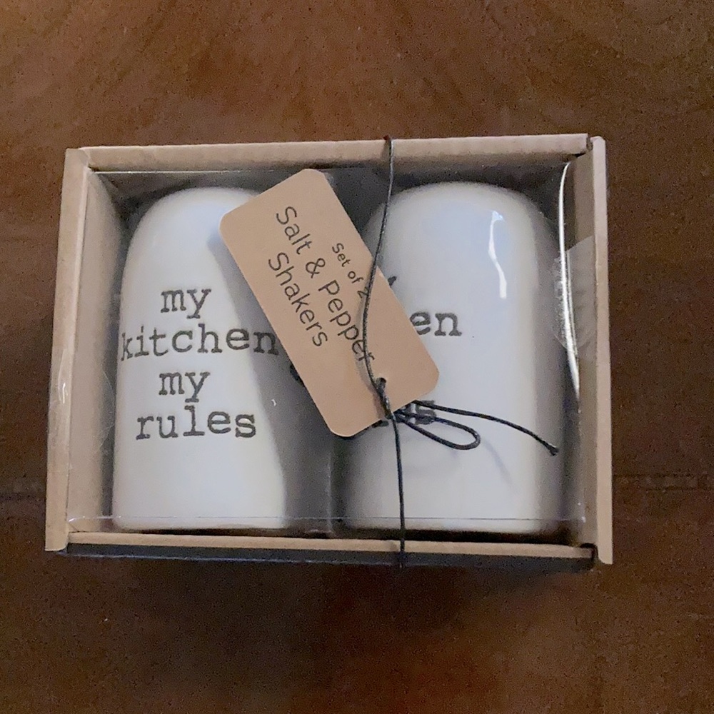 Joseph A. Collection S & P Shakers
